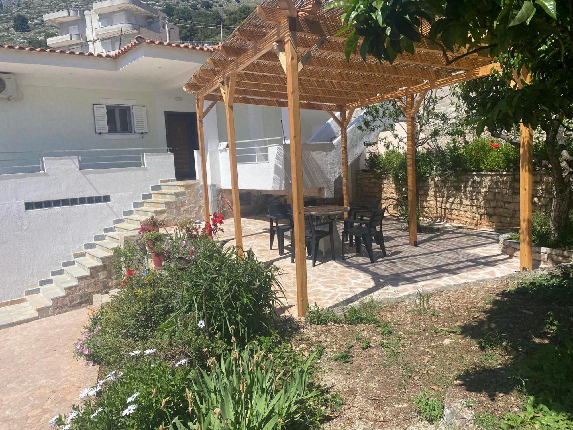 Appartement Sarsed Home, *